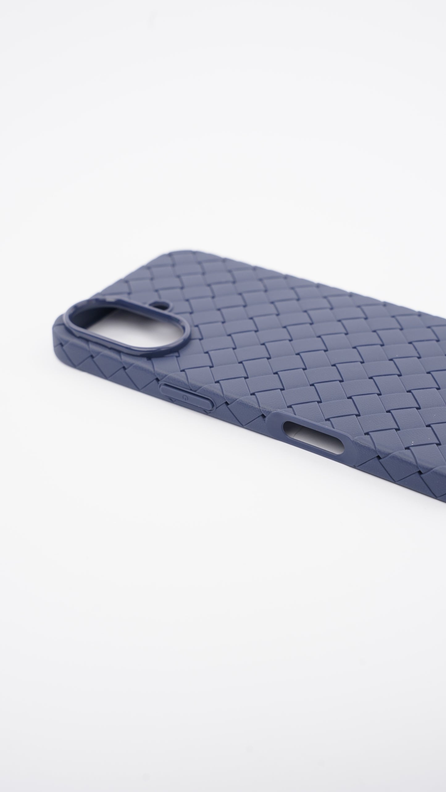 Woven Leather Case for iPhone 16