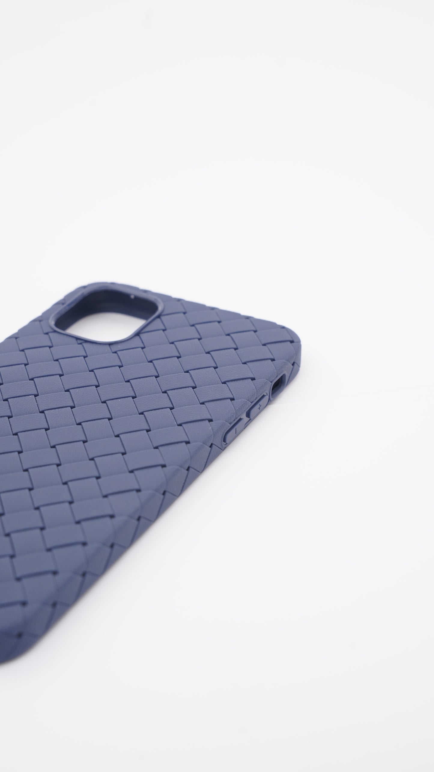 Woven Leather Case for iPhone 14 Pro Max