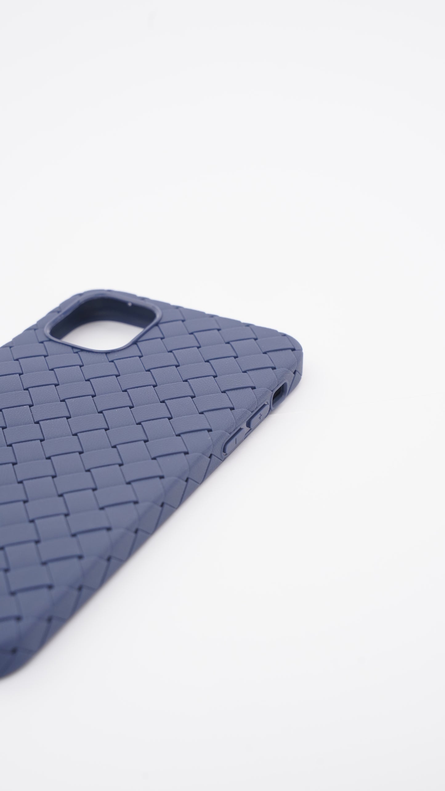 Woven Leather Case for iPhone 14 Pro Max