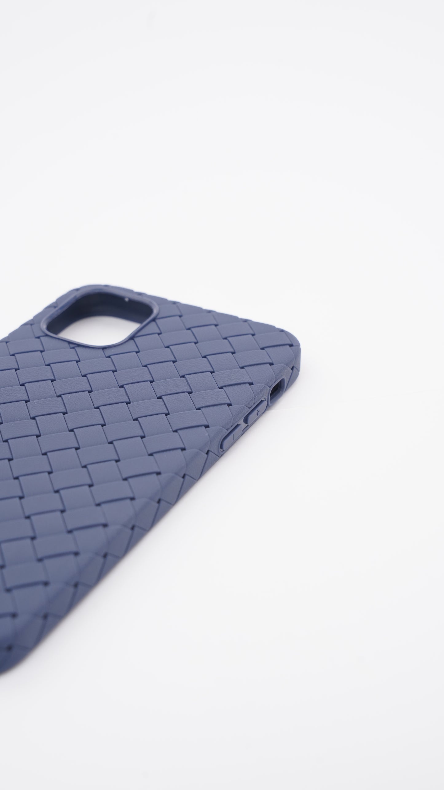 Woven Leather Case for iPhone 14 Pro Max