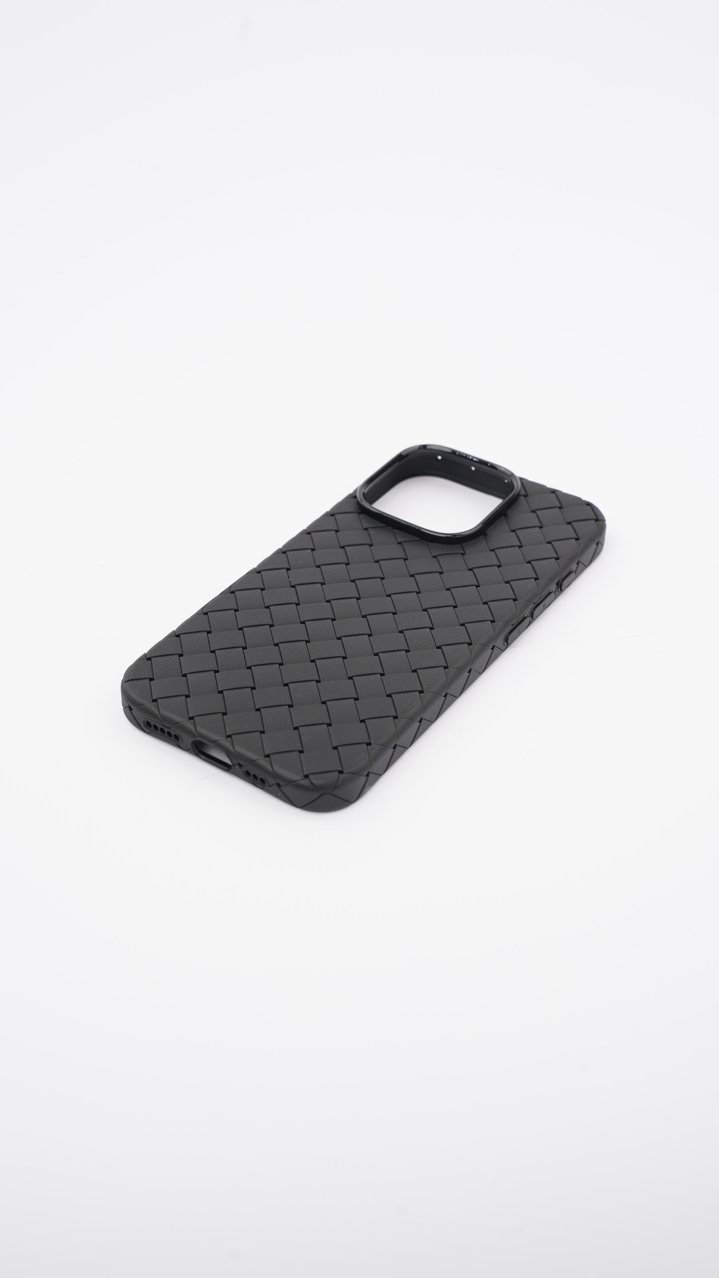 Woven Leather Case for iPhone 15