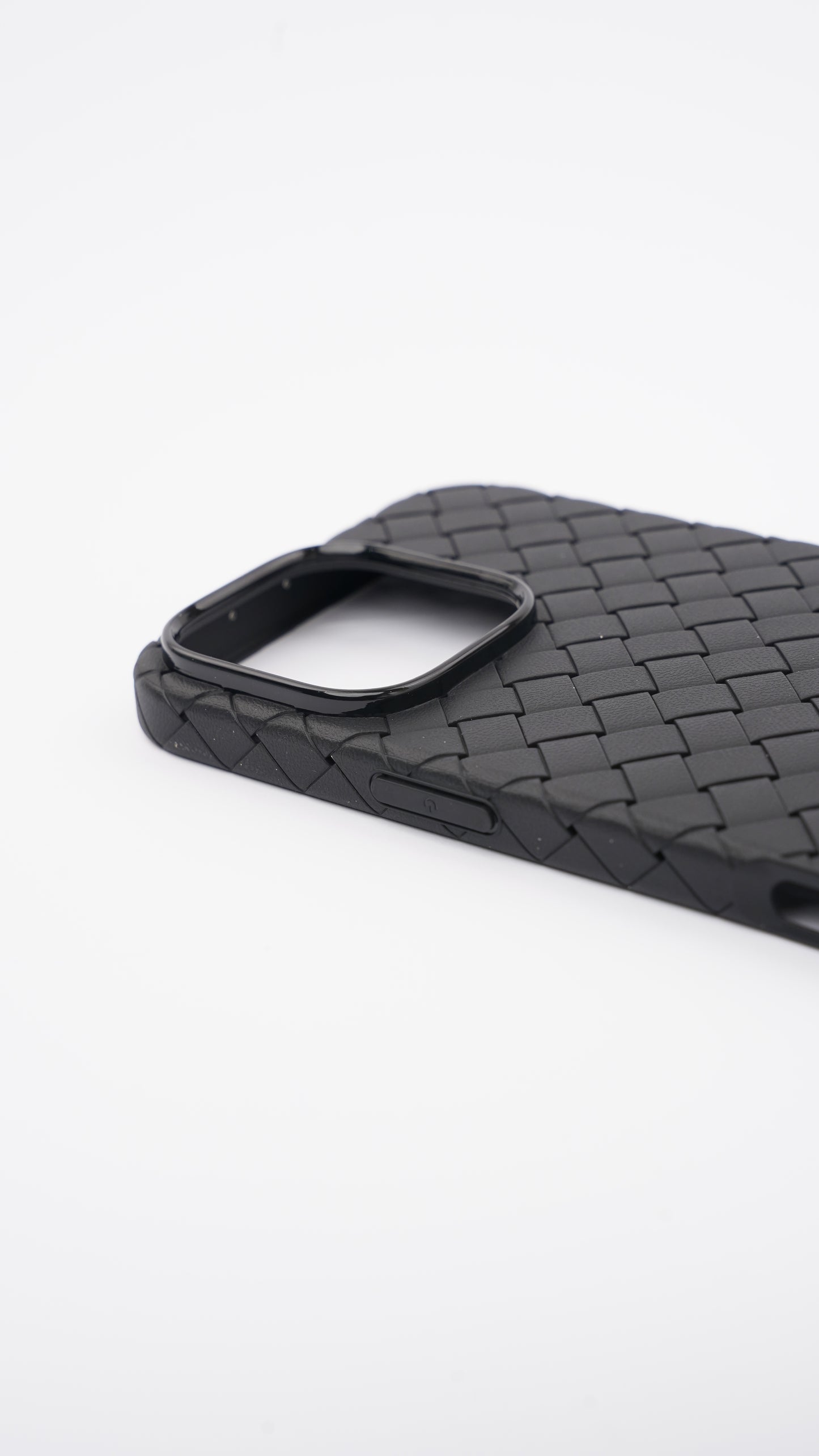Woven Leather Case for iPhone 15 Pro Max