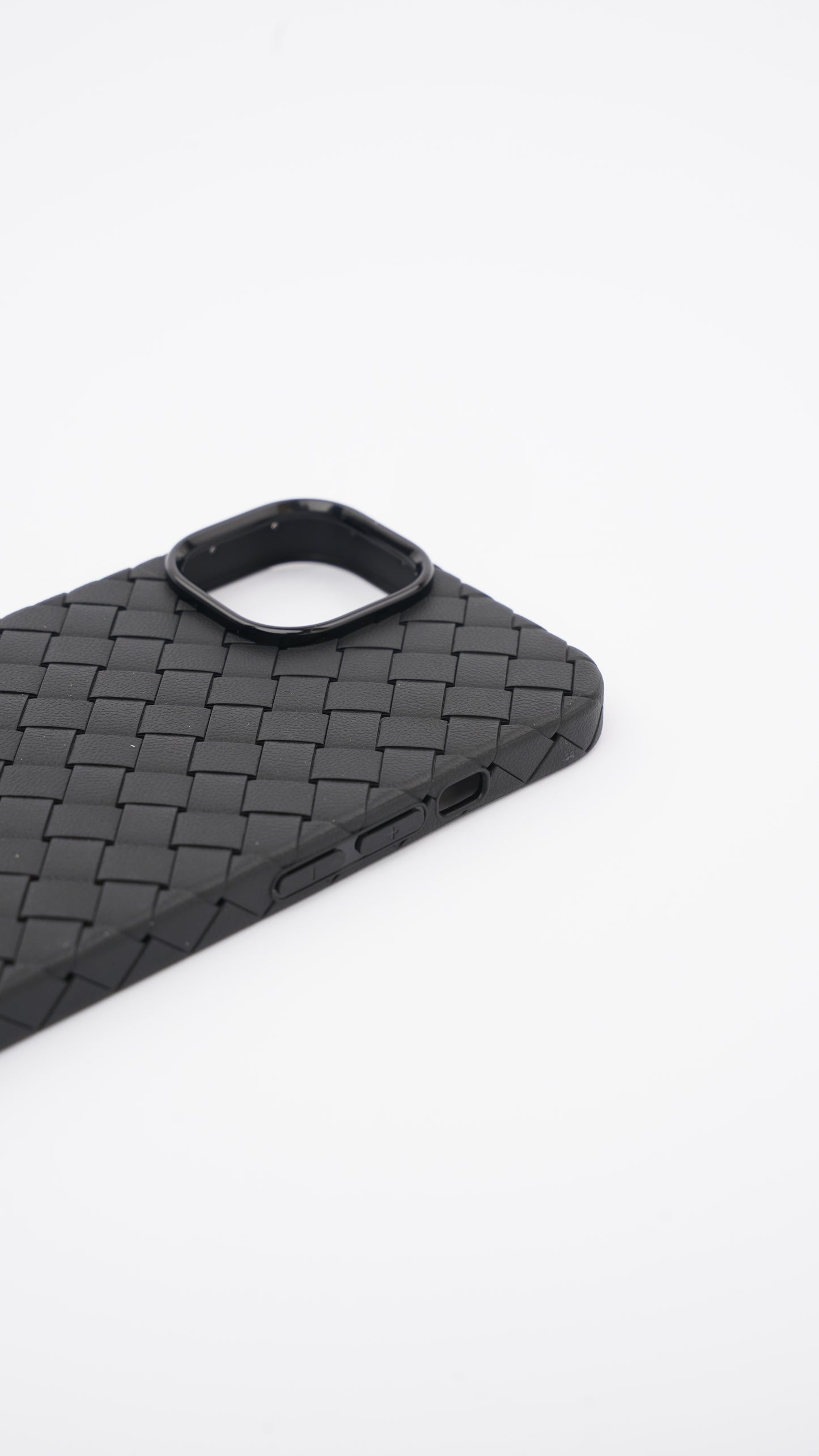 Woven Leather Case for iPhone 16 Pro