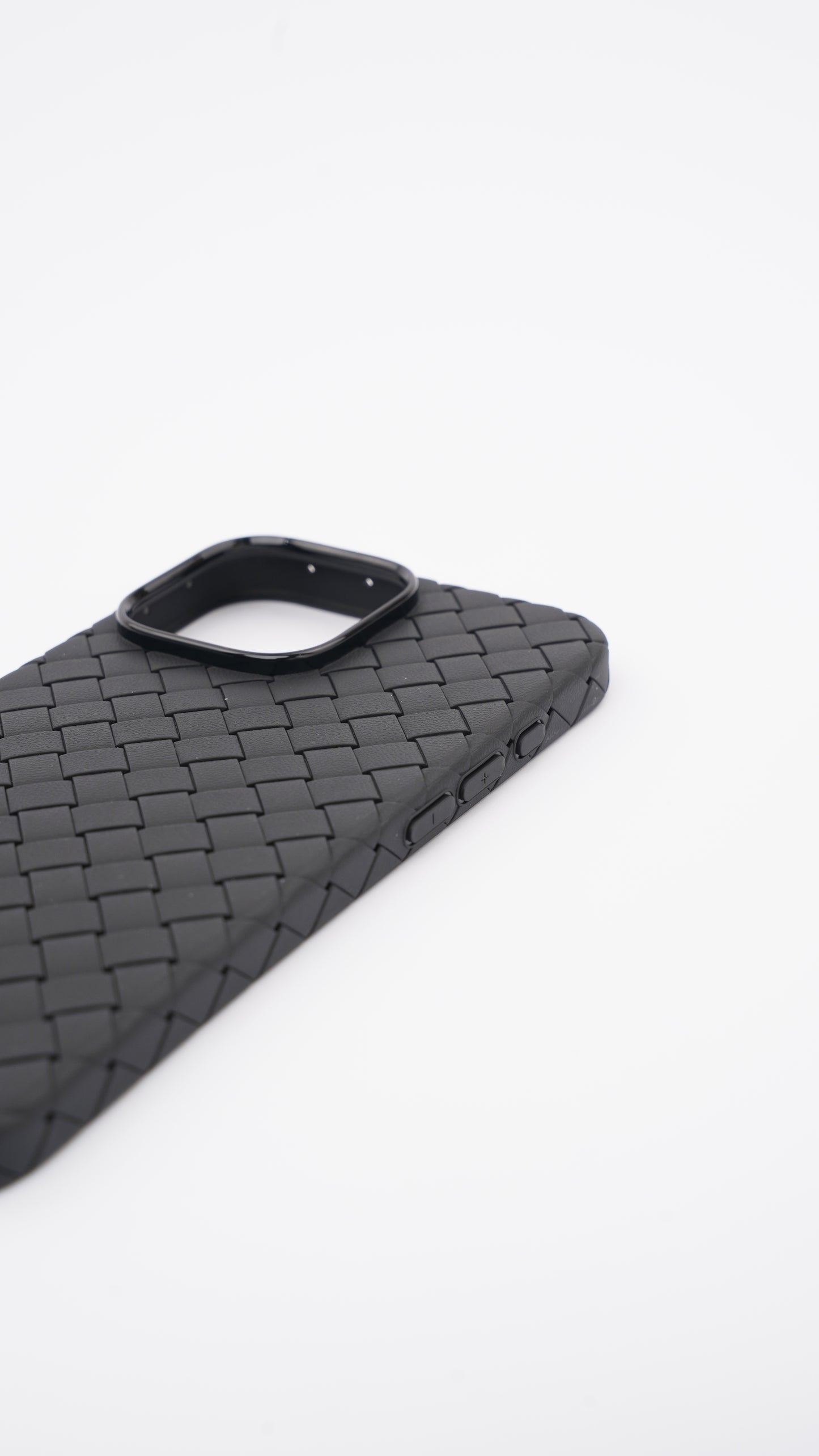 Woven Leather Case for iPhone 16 Pro Max
