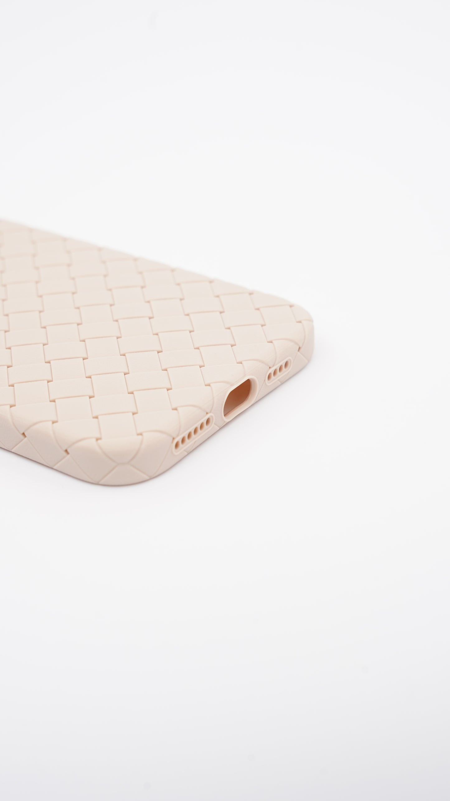 Woven Leather Case for iPhone 16 Pro Max