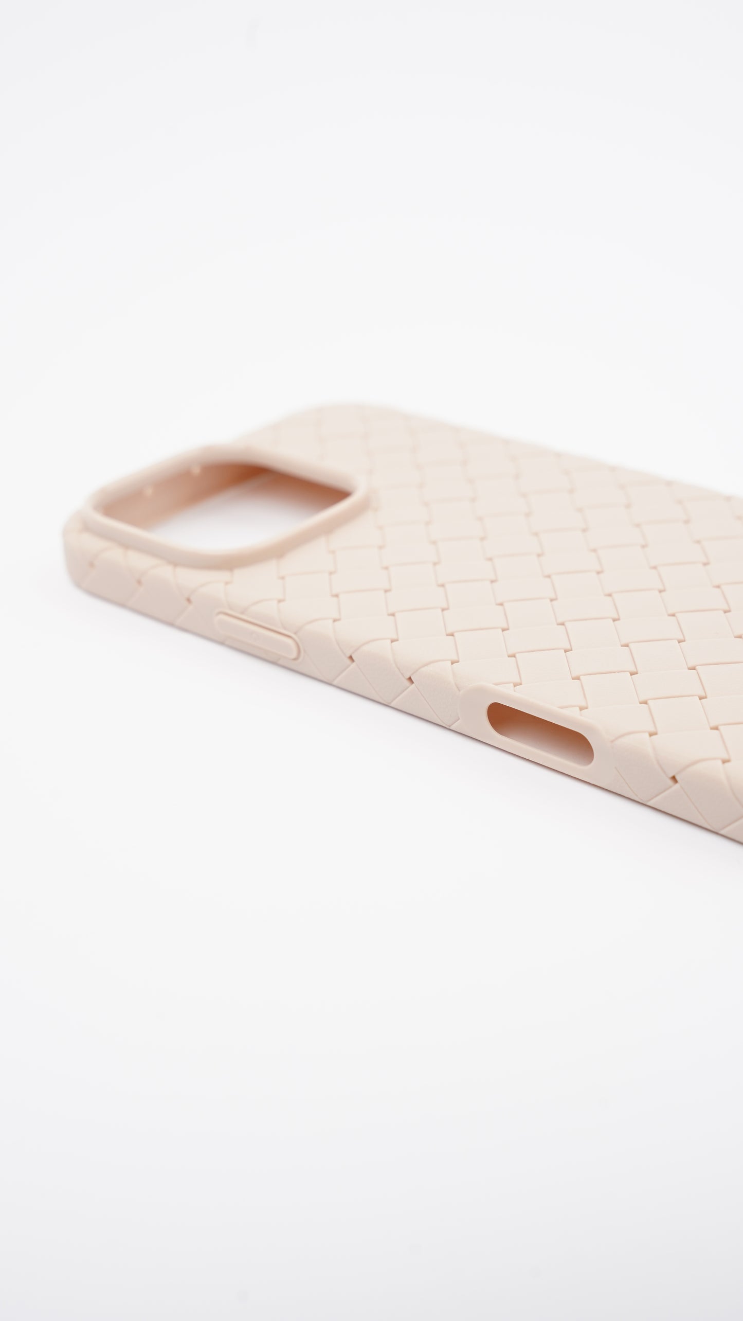 Woven Leather Case for iPhone 16 Pro