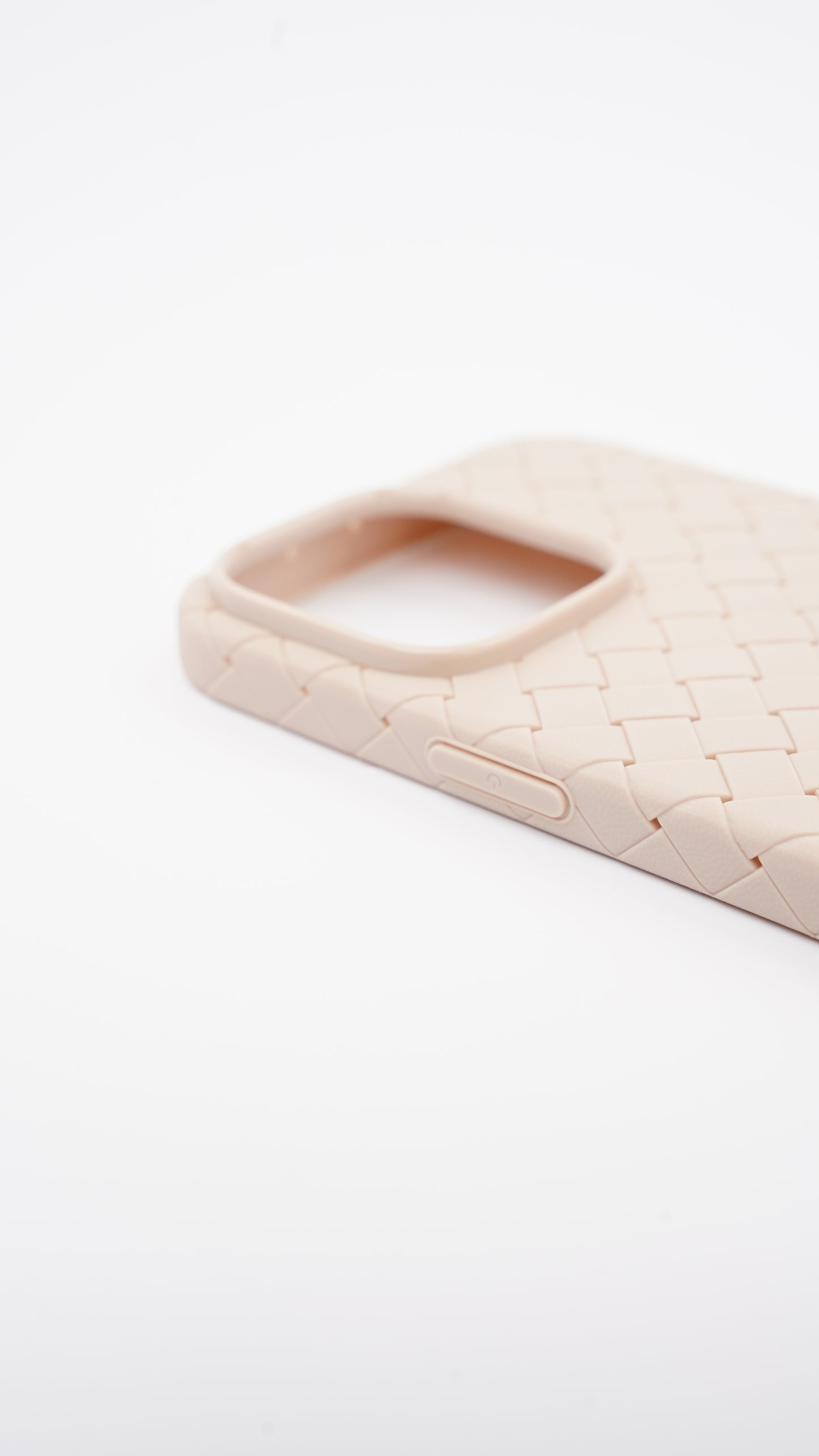 Woven Leather Case for iPhone 16 Pro
